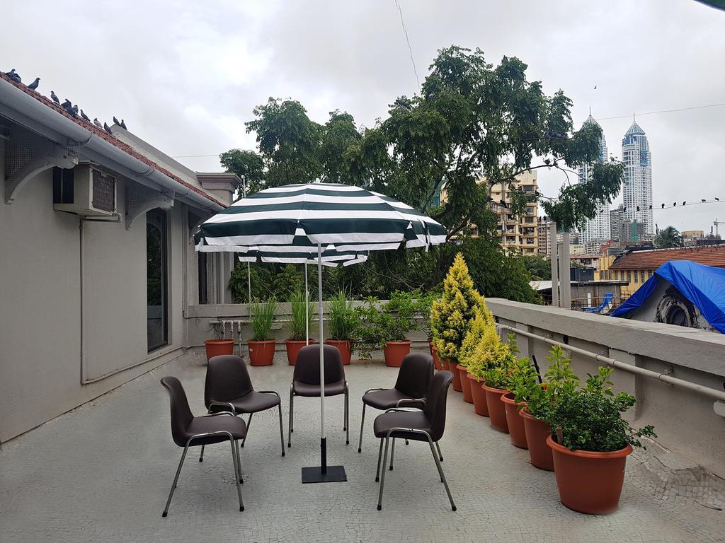 Hotel Kumkum Mumbai Exterior foto